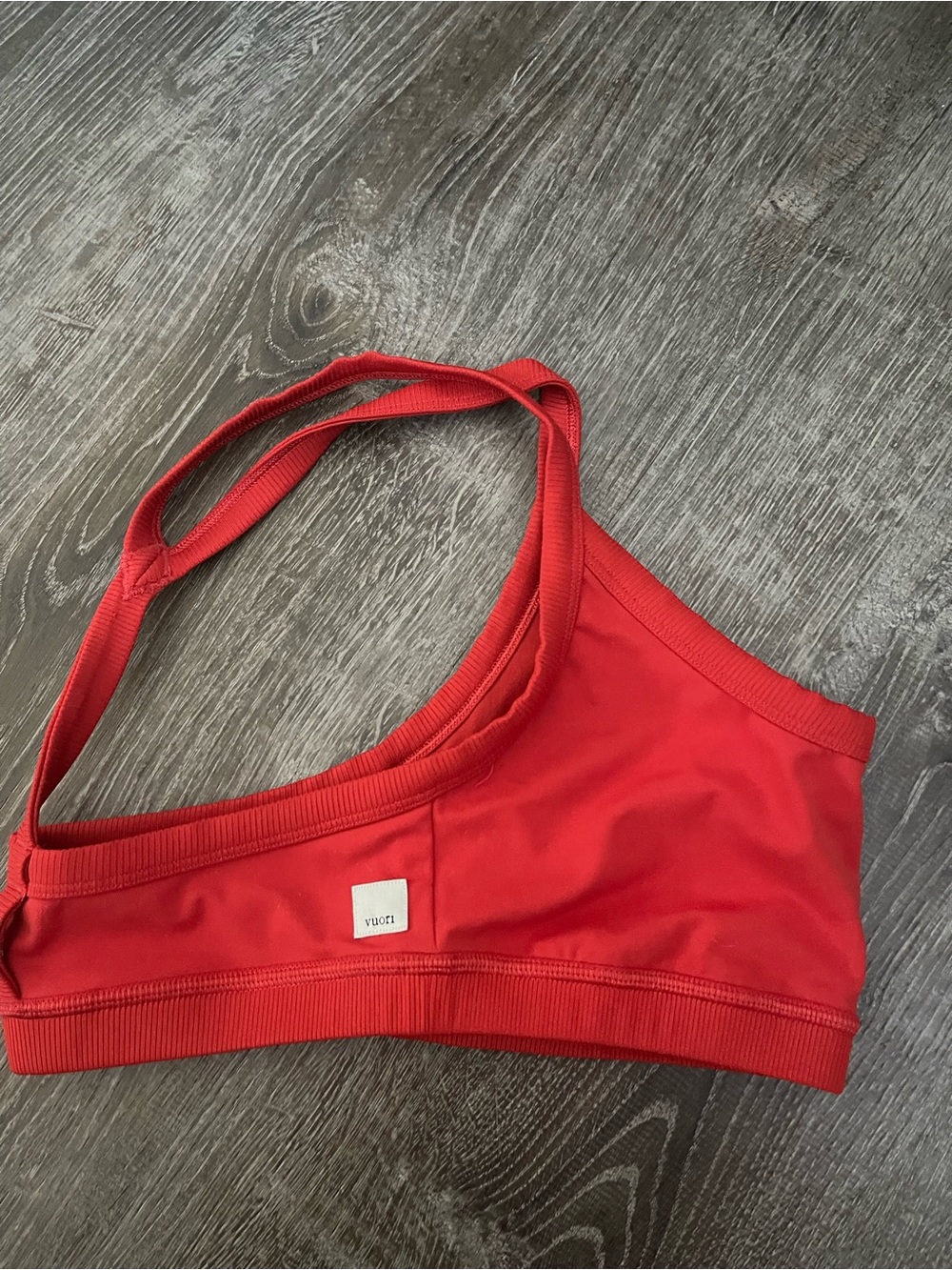 Vuori Daily Form Bra Women’s Small Crimson Red Racerback Sports Bra - Picture 4 of 4